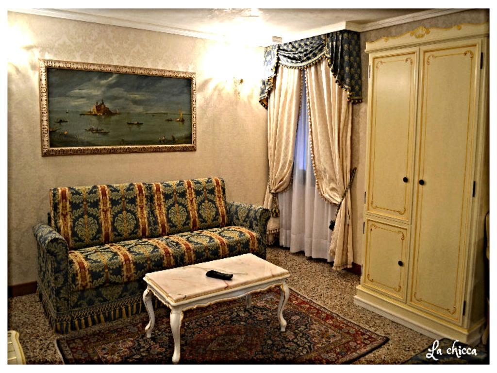 Guest House La Chicca Velence Kültér fotó